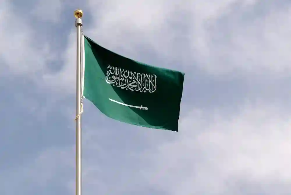 توضيح عاجل حول اسباب وقف اصدار تأشيرات العمرة لبعض الجنسيات العربية